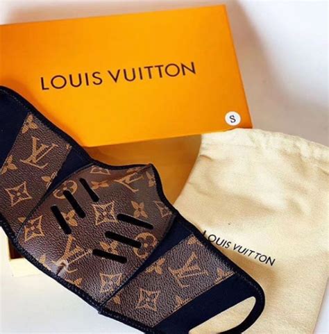 barbijos louis vuitton precio|Louis Vuitton perfume.